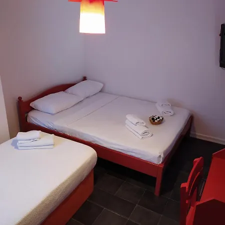 Dionysos & Adakahvalti & Restoran Hotel