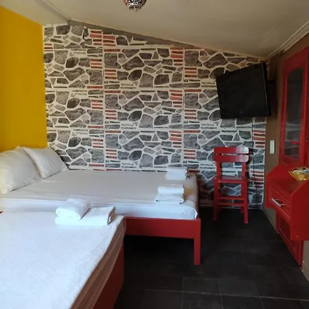 Ξενοδοχείο Dionysos Otel & Restoran